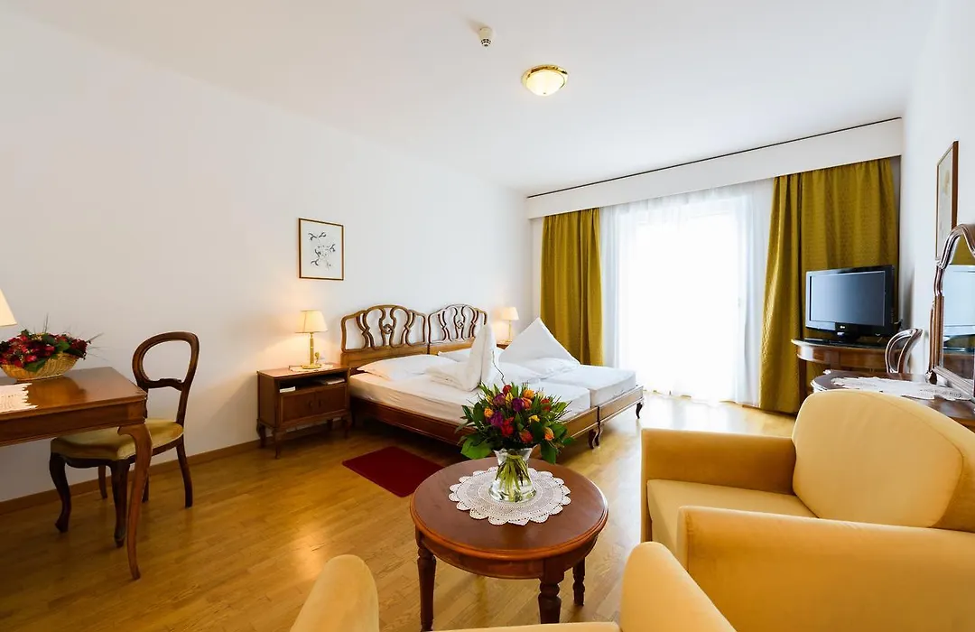 Hotel Tappeiner-1